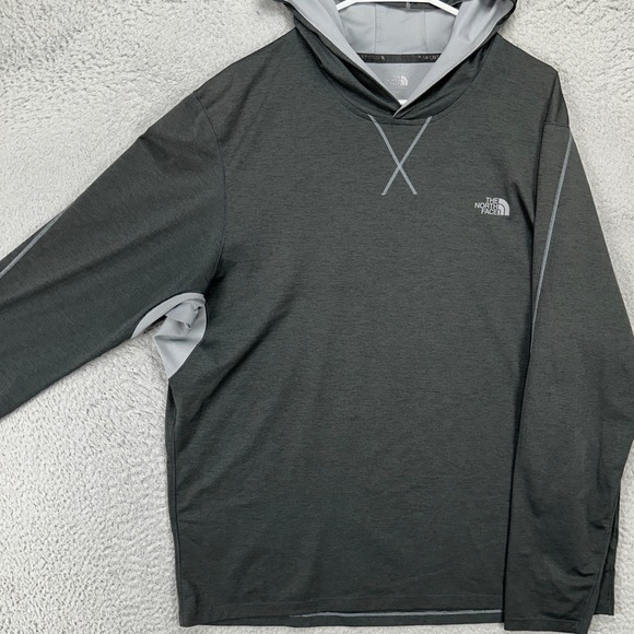 The North Face Men Lightweight Hoodie XL Gray Flashdry XD Sweatshirt Long Sleeve